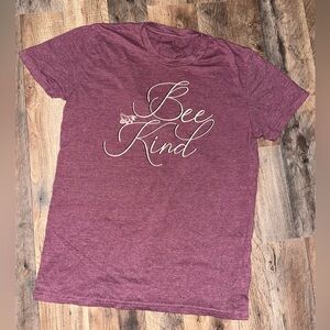 Bee kind T-shirt